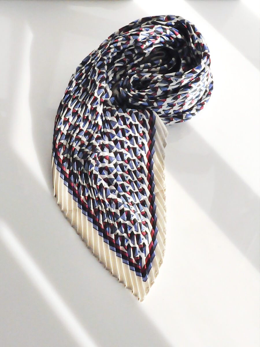 Dizzy Scarf