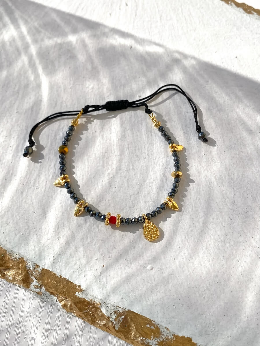 Nais Hematite Bracelet